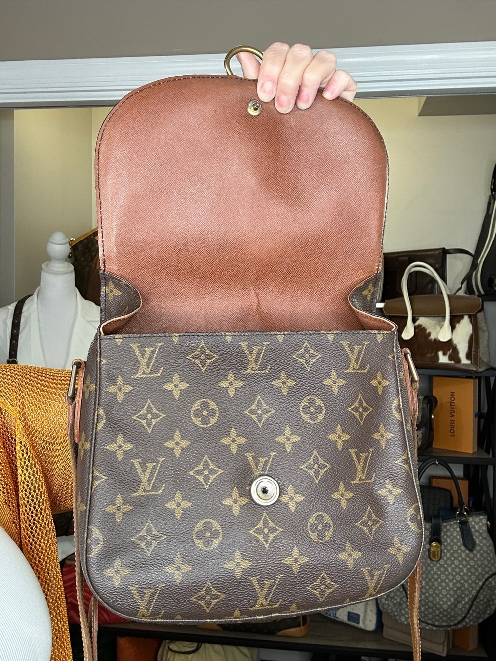 Louis Vuitton Monogram Saint Cloud GM Shoulder Bag with COA 1991 TH0931 - Picture 10 of 17